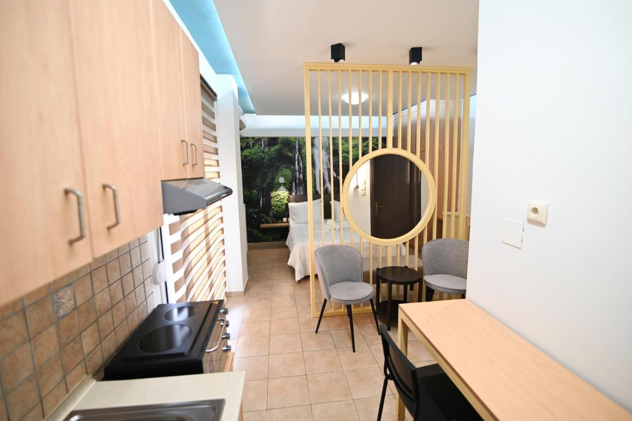 The Whole Packet C3 Center With Parking Apartment Larissa Luaran gambar